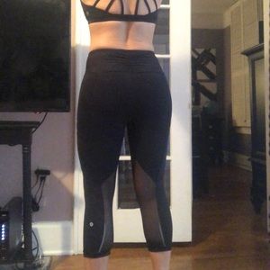 Lululemon Cropped  Black Leggings